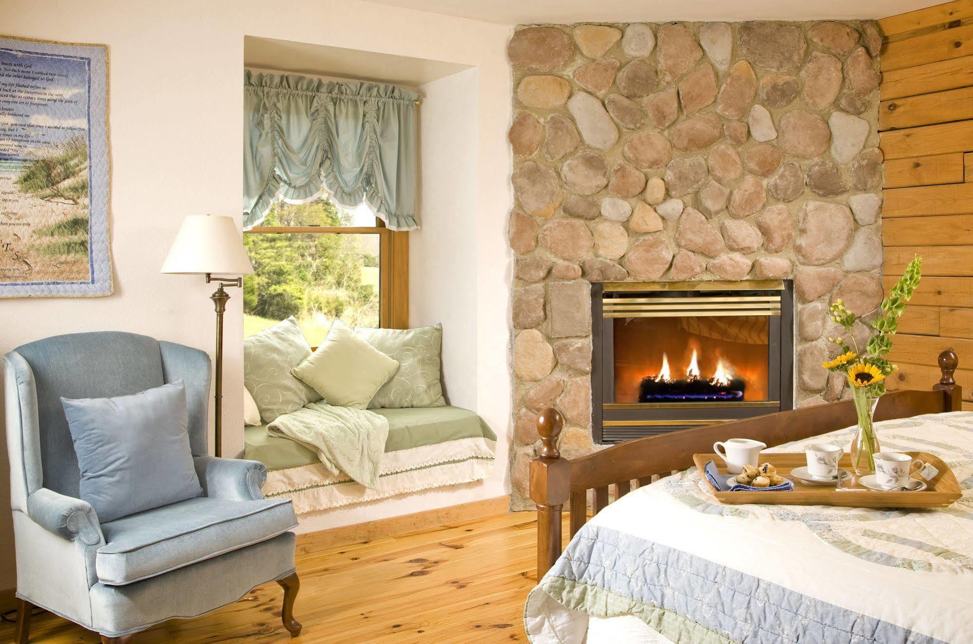 Harmony Hill 3* Arrington